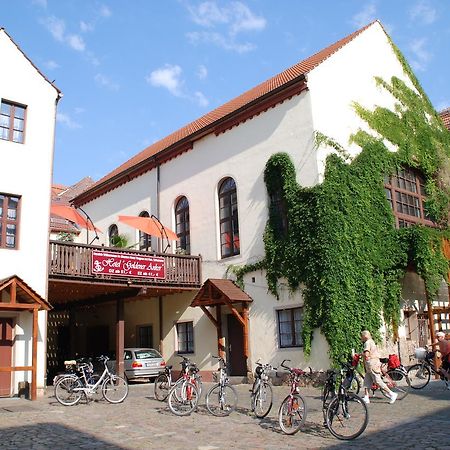 Hotel Goldener Anker Торгау Экстерьер фото