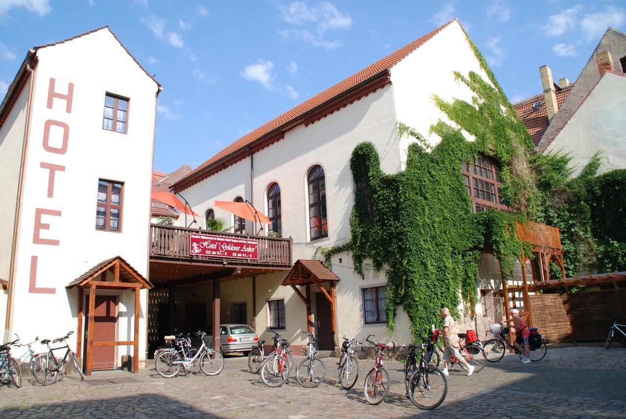Hotel Goldener Anker Торгау Экстерьер фото