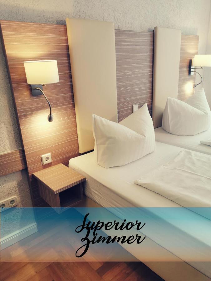 Hotel Goldener Anker Торгау Экстерьер фото